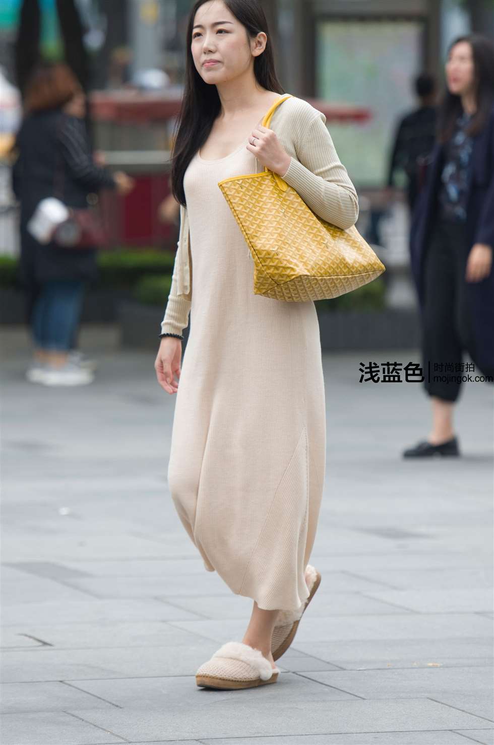 图片[5]-贴身长裙（14p）-街拍流行馆