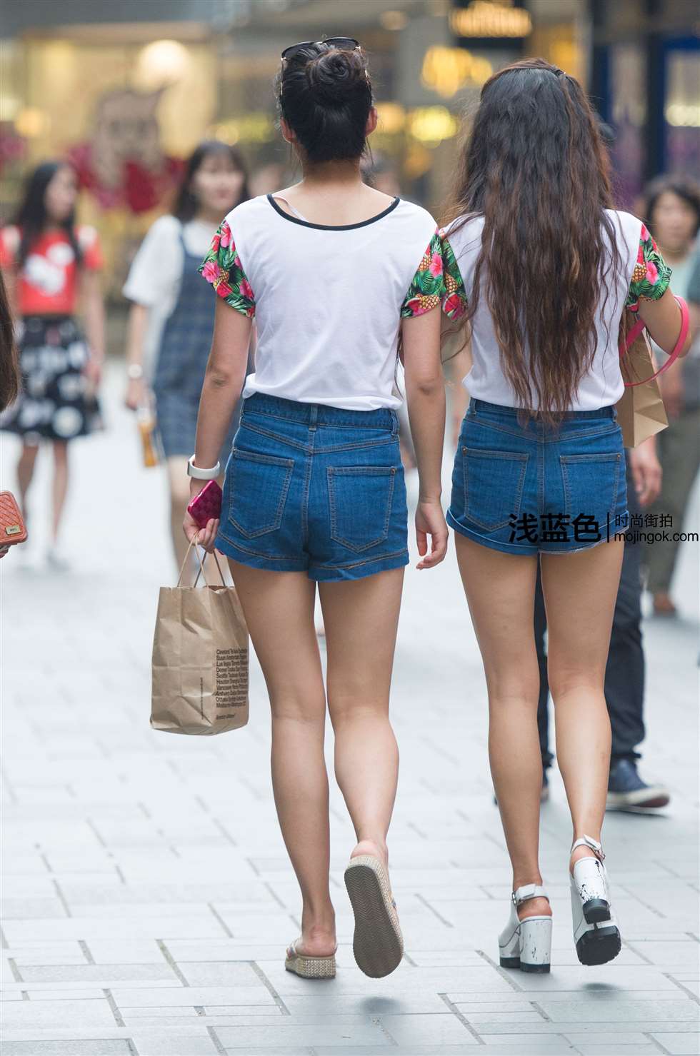 图片[1]-双牛臀（12p）-街拍流行馆