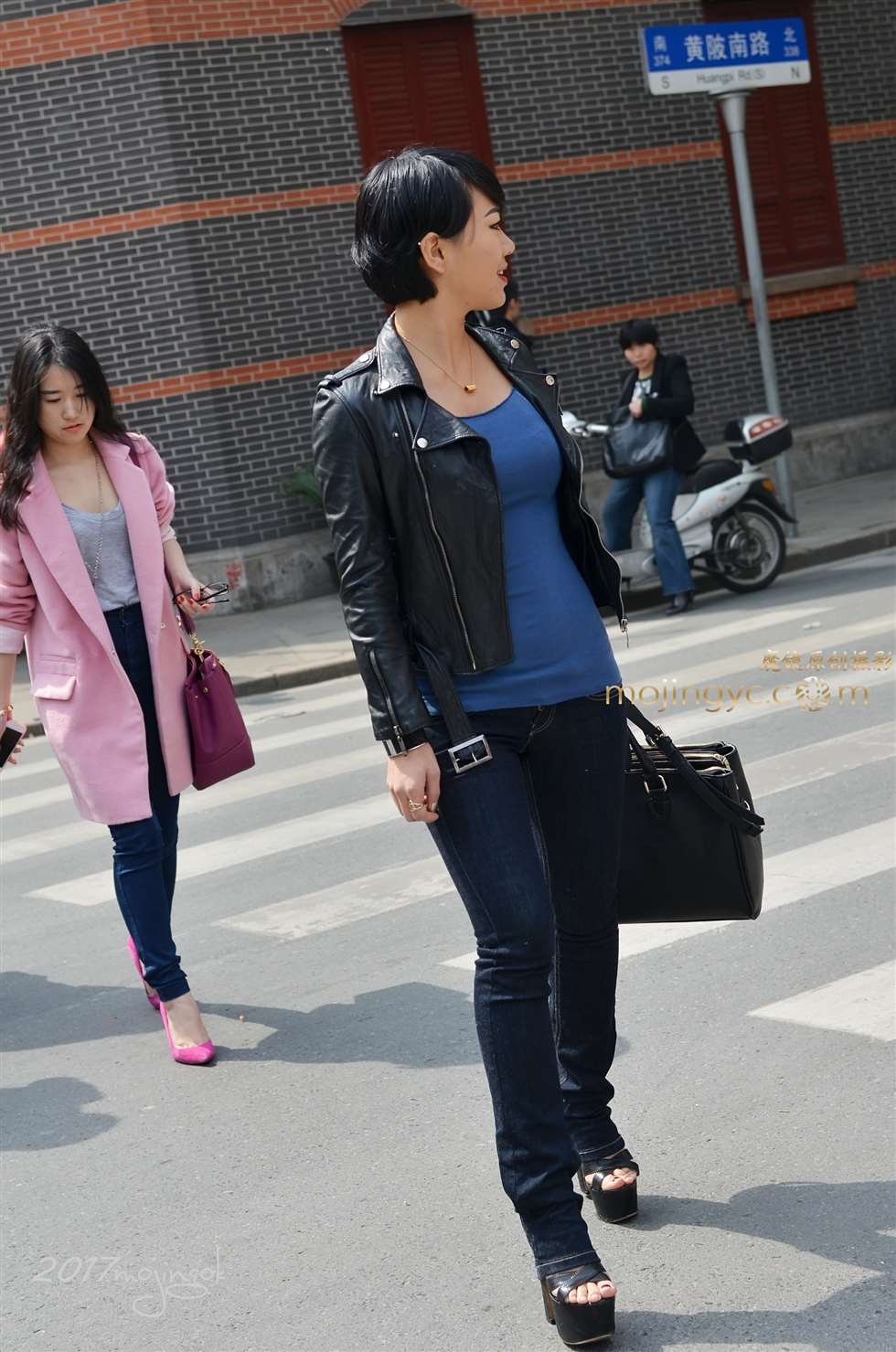 图片[1]-咔喳2017.02.23街拍244（16p)-街拍流行馆
