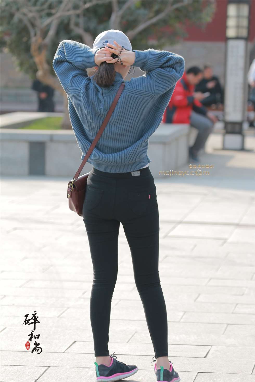 图片[1]-清纯好身材妹子的紧身牛仔（30P）-街拍流行馆