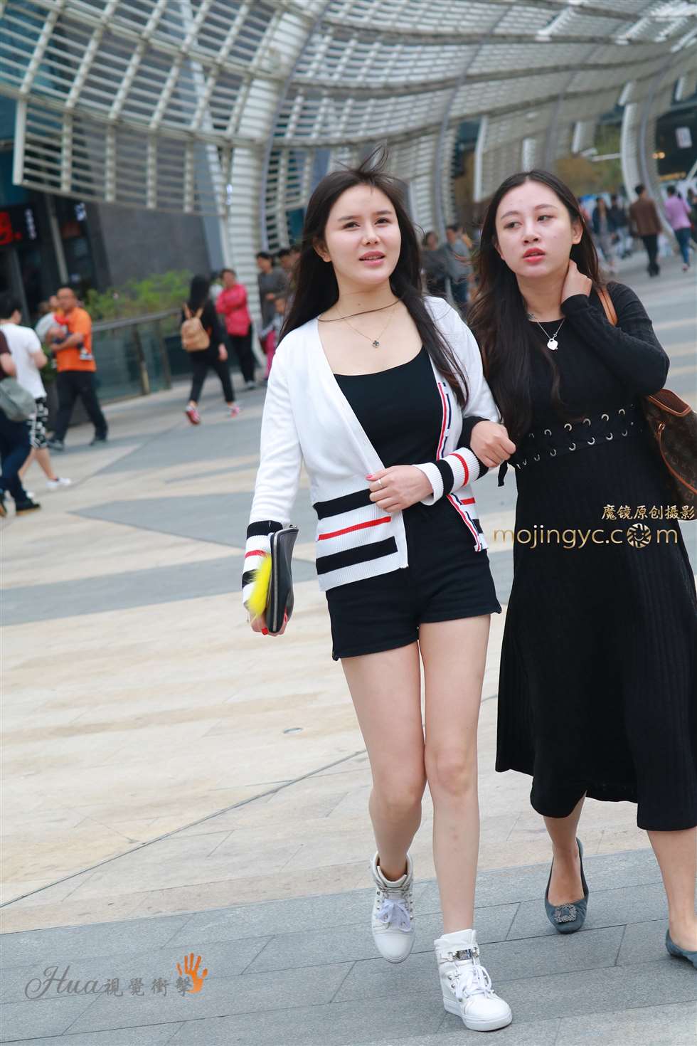 图片[1]-美女 白嫩-街拍流行馆