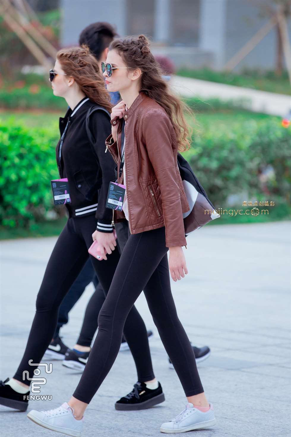 图片[5]-紧身长裤，运动鞋（9）-流行馆