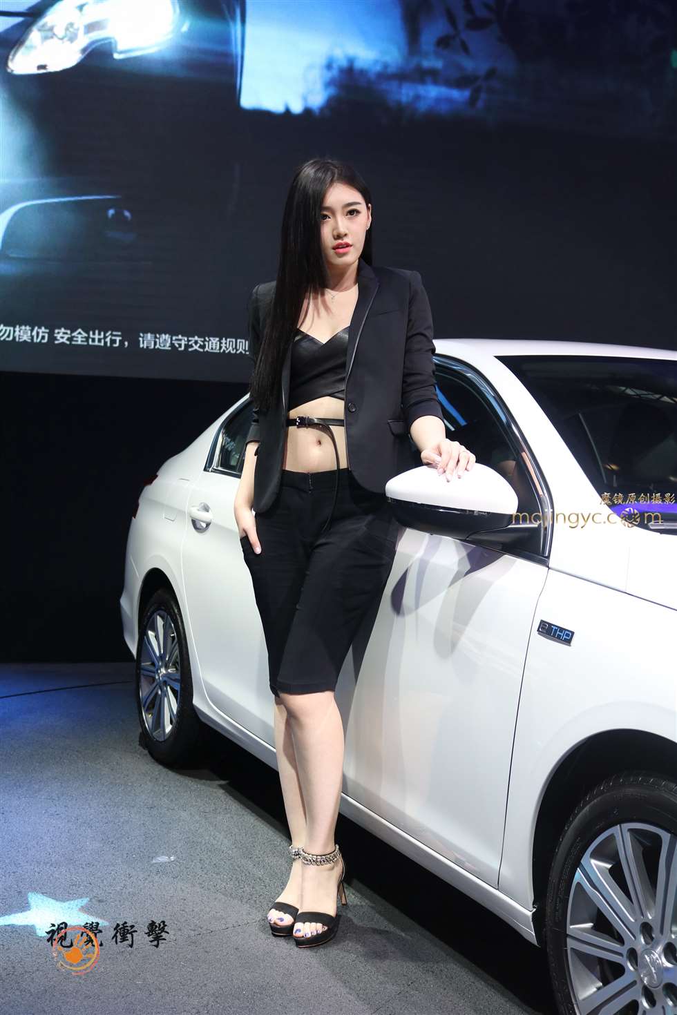 图片[1]-靓丽秀发 车模 【13p-街拍流行馆