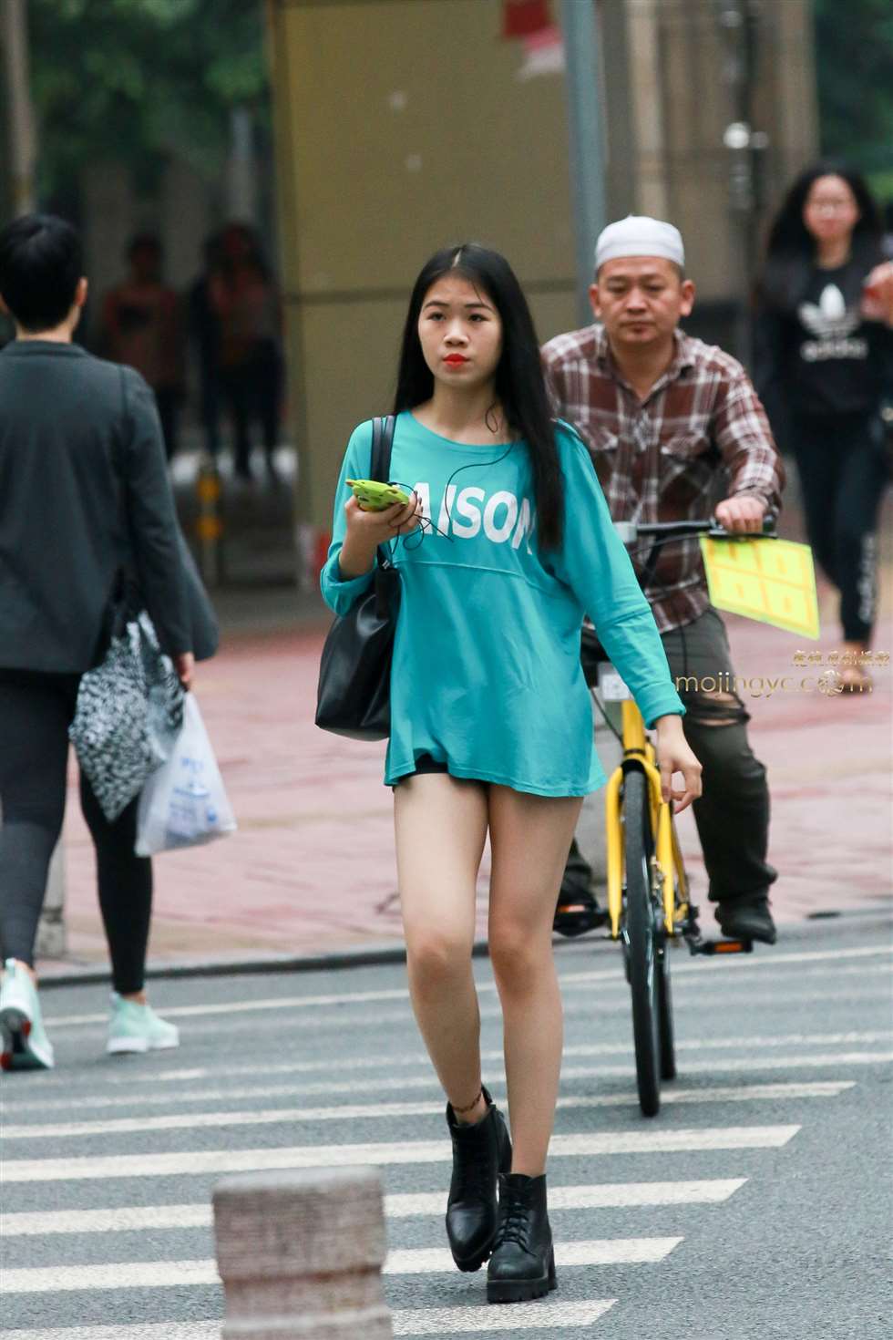 图片[4]-长衫，超短打底裤-街拍流行馆