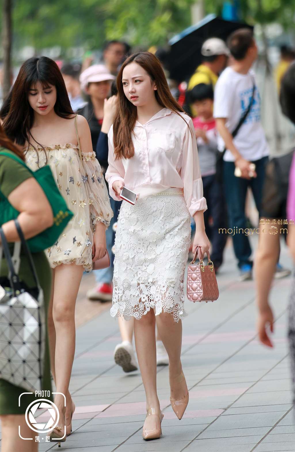 图片[3]-水灵灵的气质女生-街拍流行馆