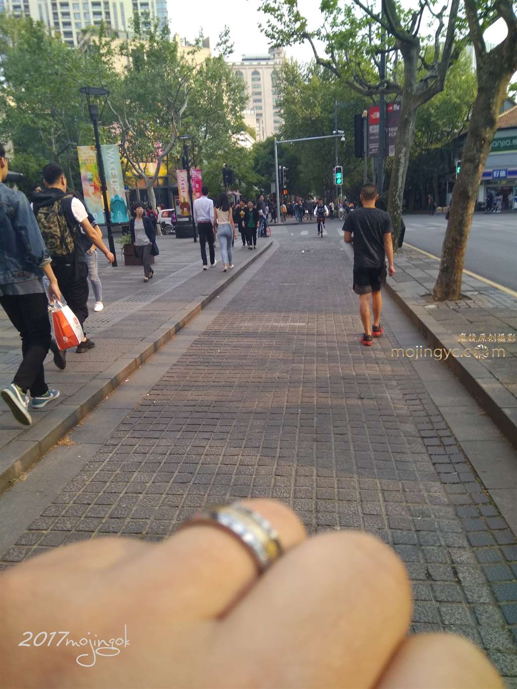 图片[2]-咔喳赛34 牛仔紧身 腿型不错（16p）-街拍流行馆