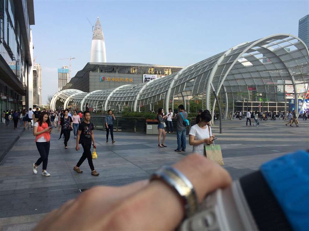 图片[2]-热裤，裸腿，高跟（17）-街拍流行馆