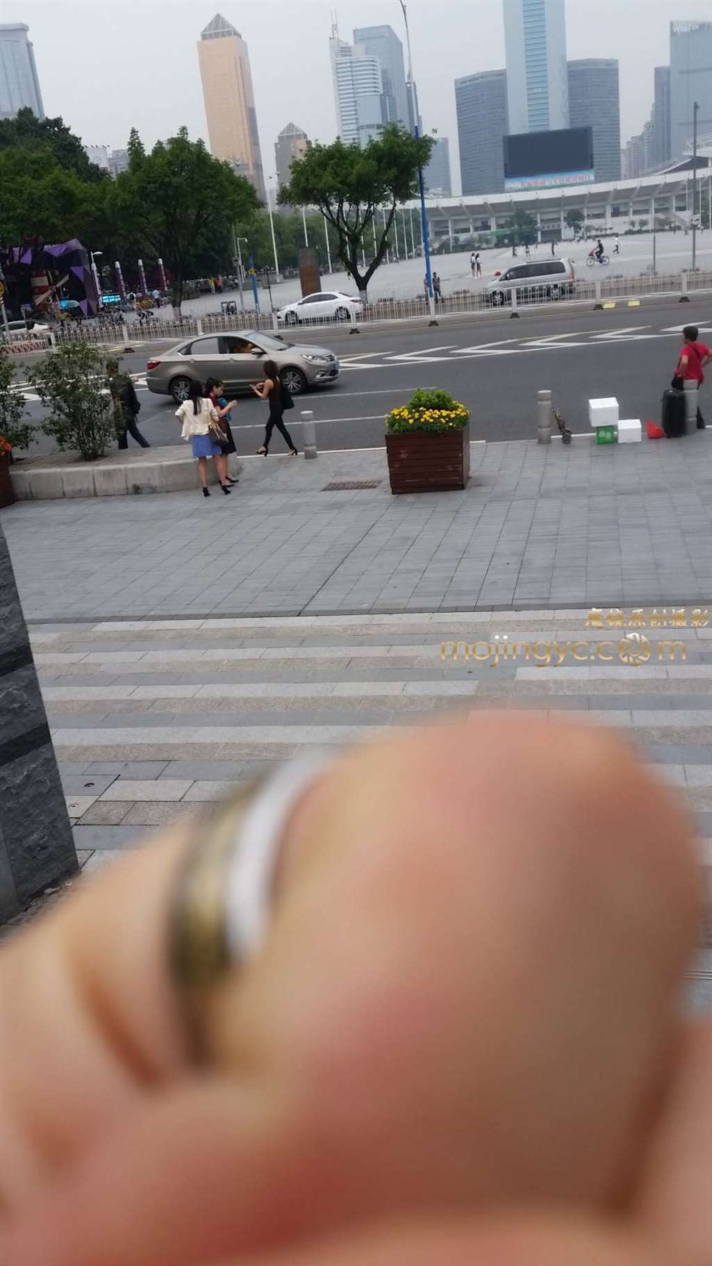 图片[2]-丝滑紧身裤-街拍流行馆