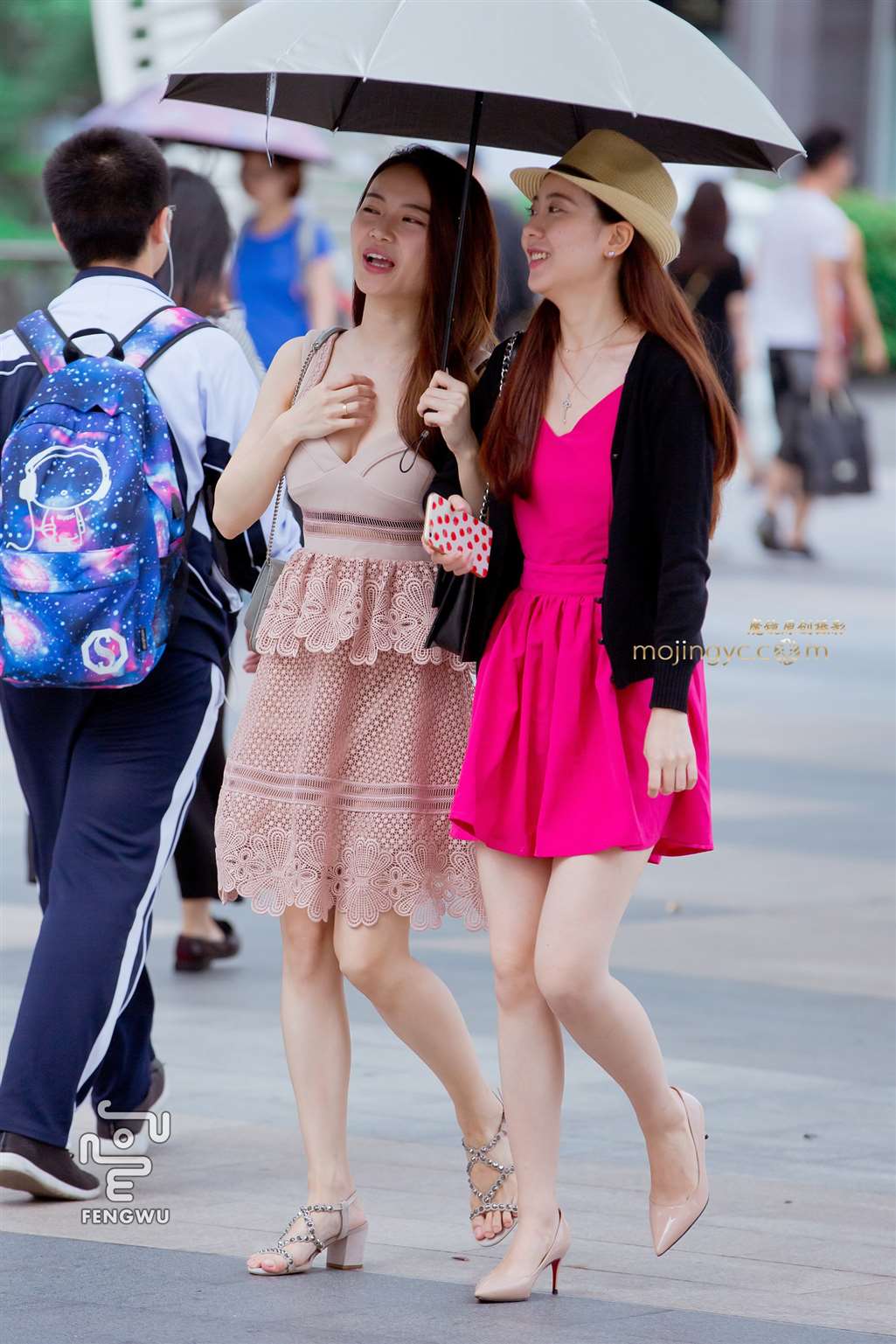 图片[3]-美胸和美腿13-街拍流行馆
