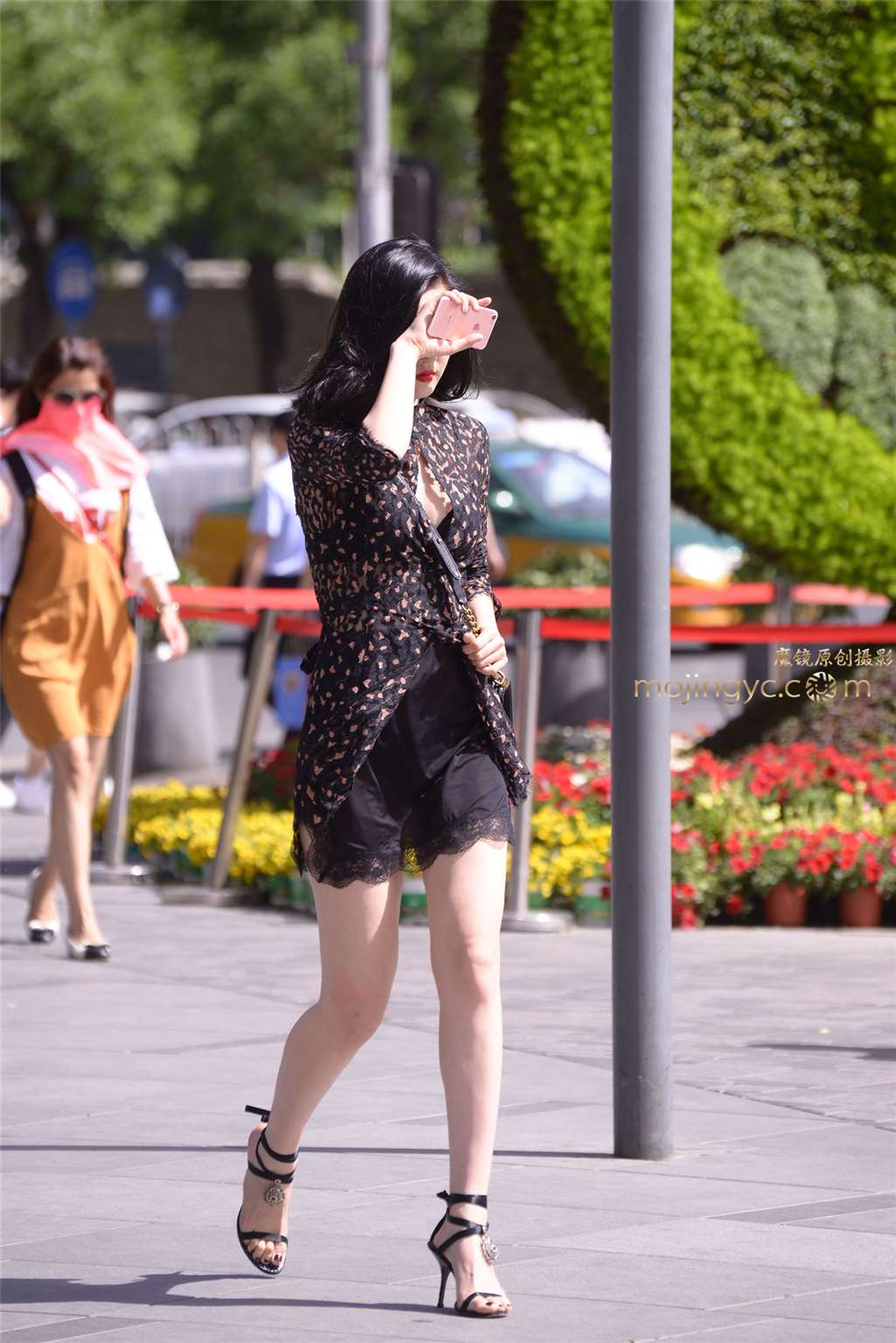 图片[4]-透视短裙，细高跟凉鞋（16p）-街拍流行馆