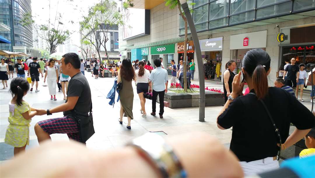 图片[2]-紧身连衣裙，平底鞋（14）-街拍流行馆