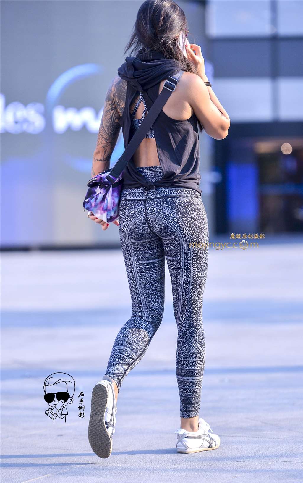 图片[1]-丰腴美女性感美臀-街拍流行馆