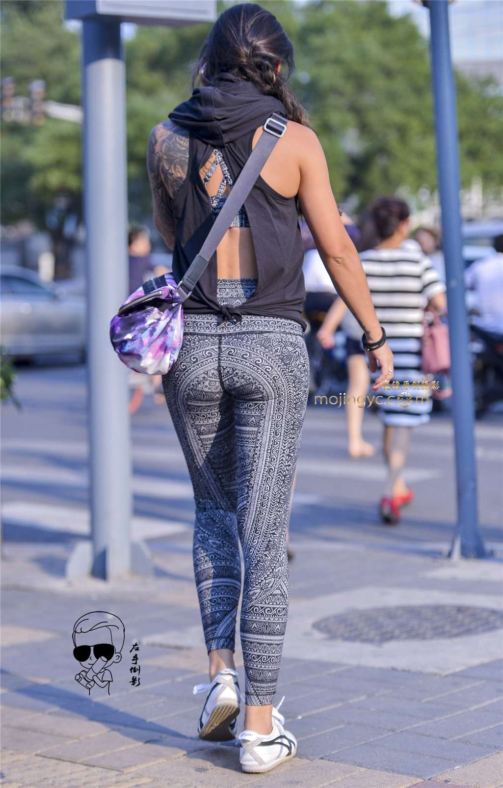 图片[5]-丰腴美女性感美臀-街拍流行馆