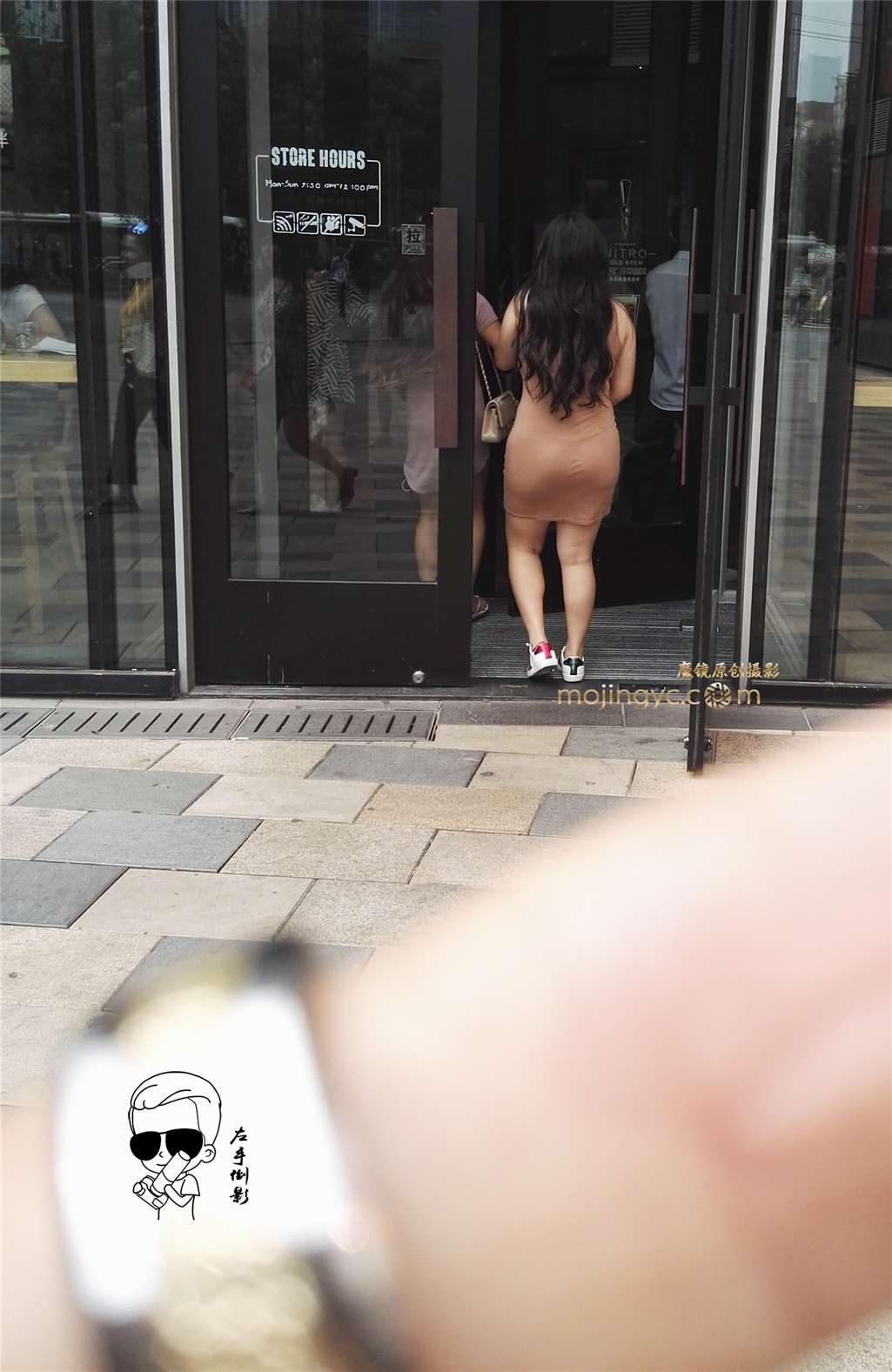 图片[2]-丰腴少妇凹凸有致吸晴-街拍流行馆