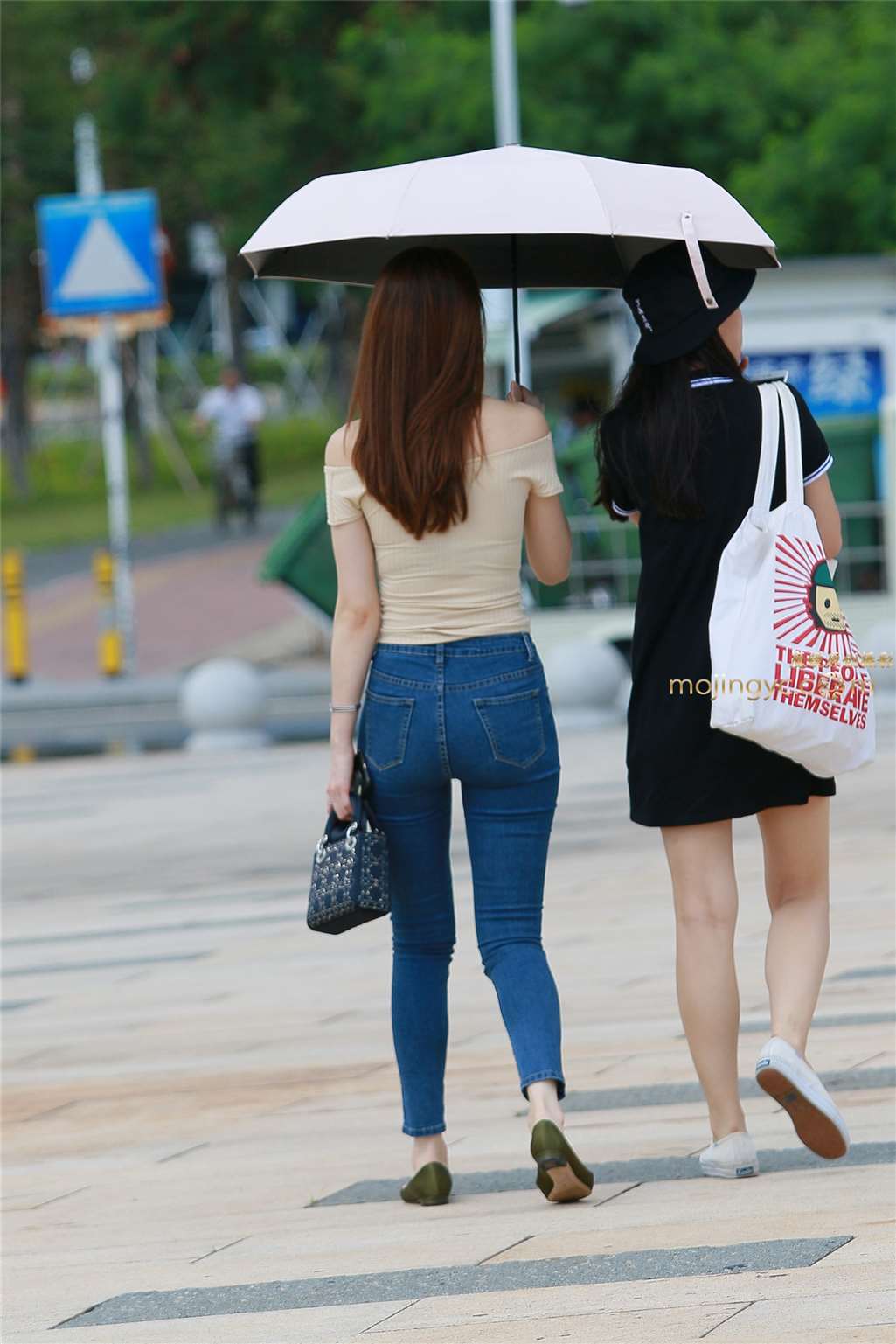 图片[4]-极品紧牛-街拍流行馆