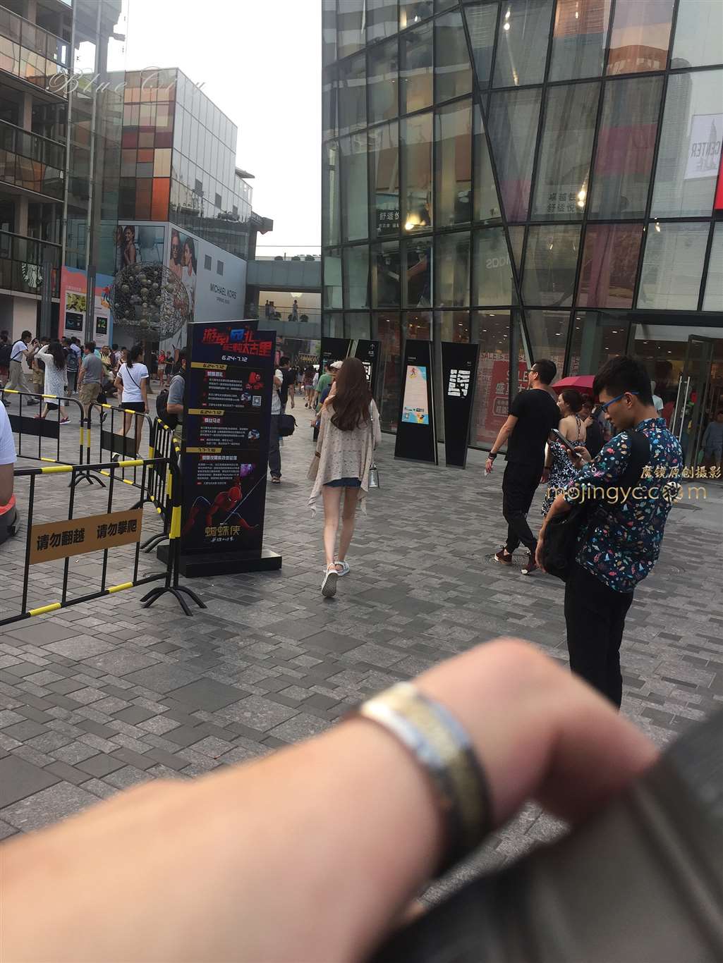 图片[2]-美女一枚-街拍流行馆