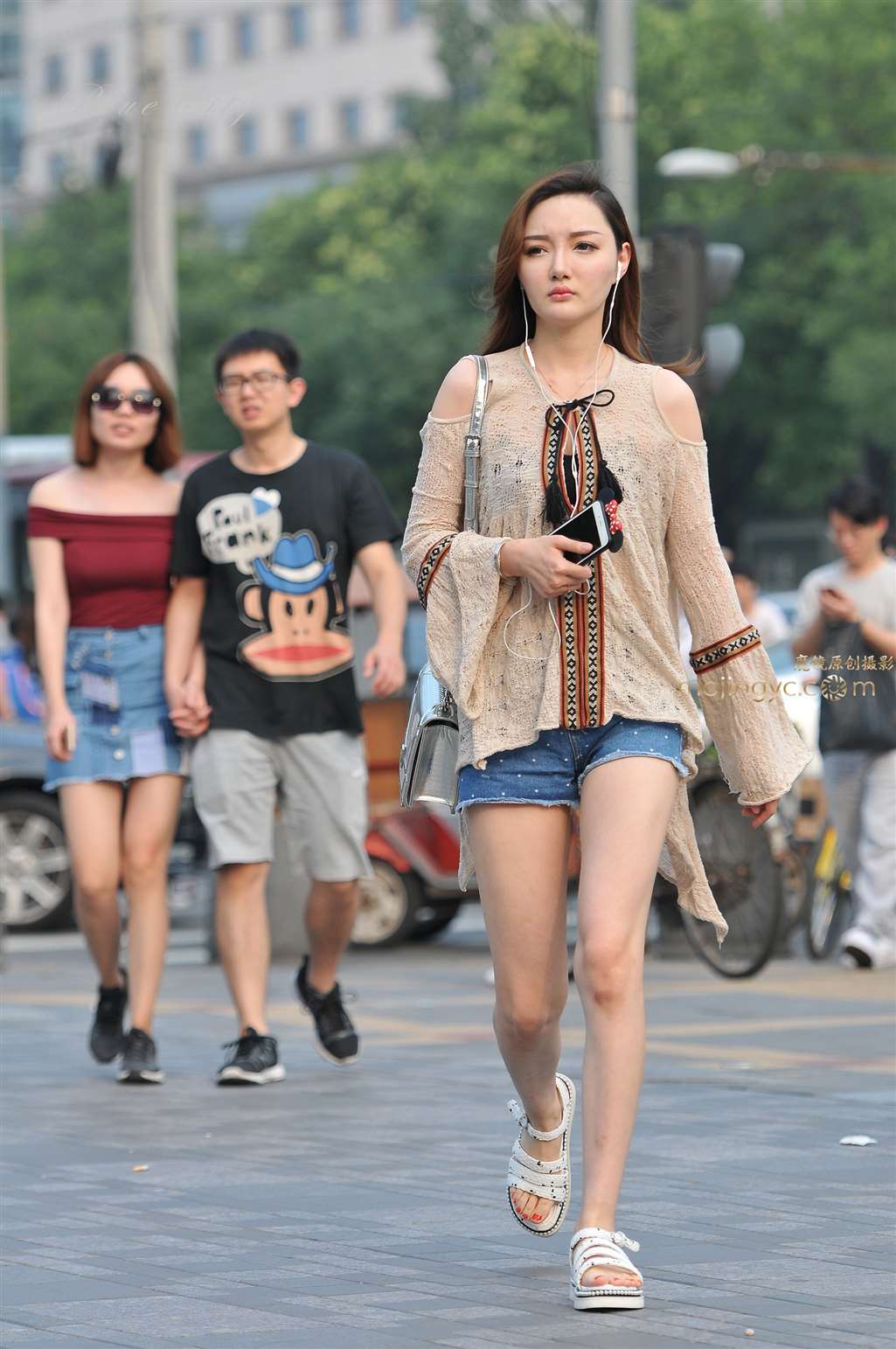 图片[4]-美女一枚-街拍流行馆