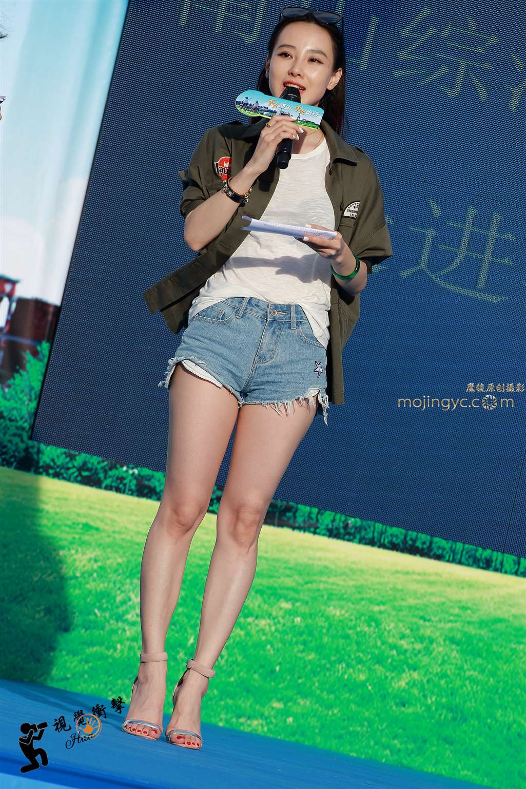 图片[5]-长腿高跟 大美女主持人-街拍流行馆