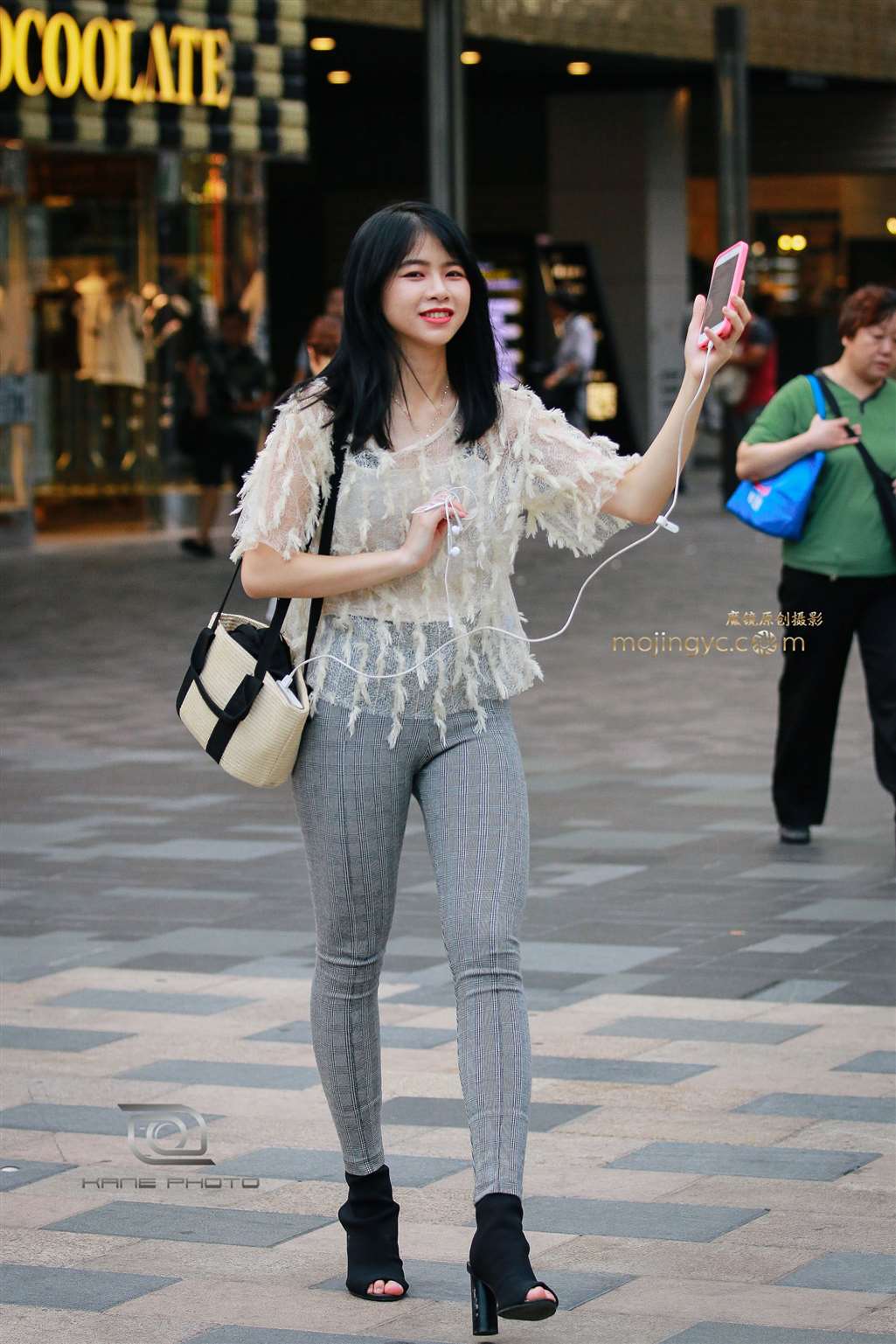 图片[3]-窈窕小淑女-街拍流行馆