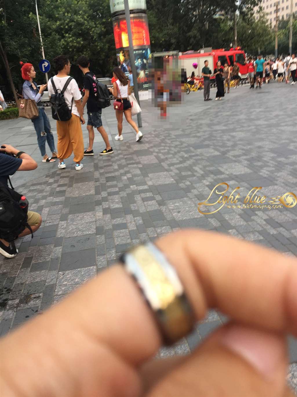 图片[2]-热裤肥臀-街拍流行馆