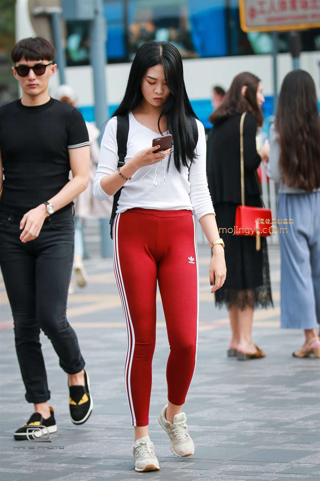 图片[4]-火红的美腿-街拍流行馆