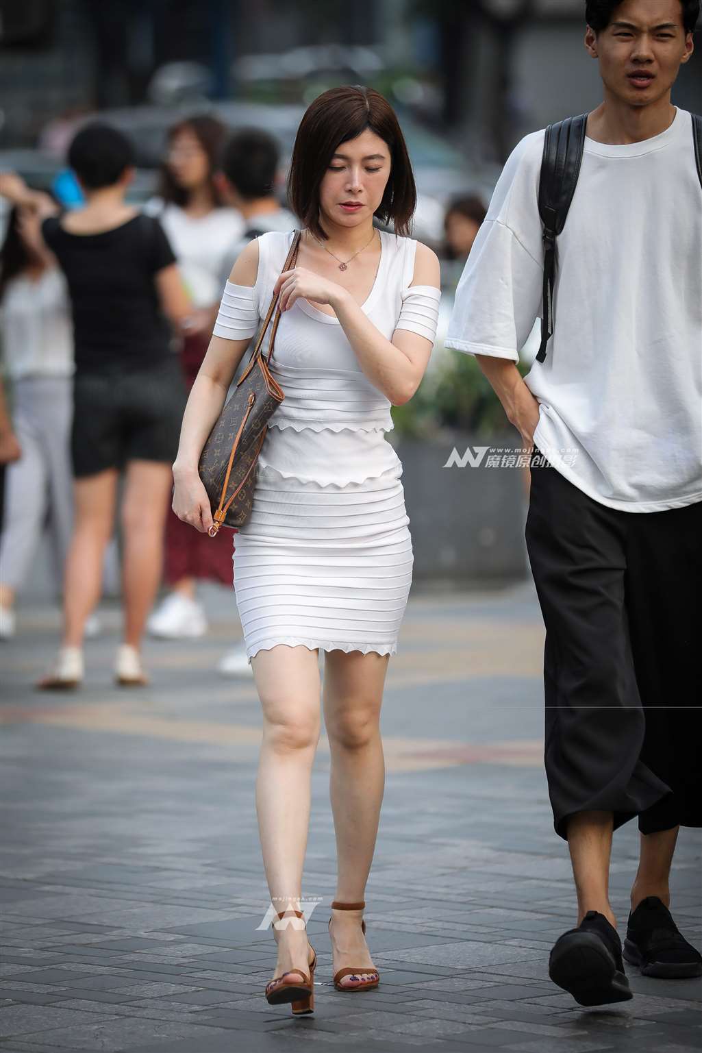 图片[5]-白色包臀裙-街拍流行馆
