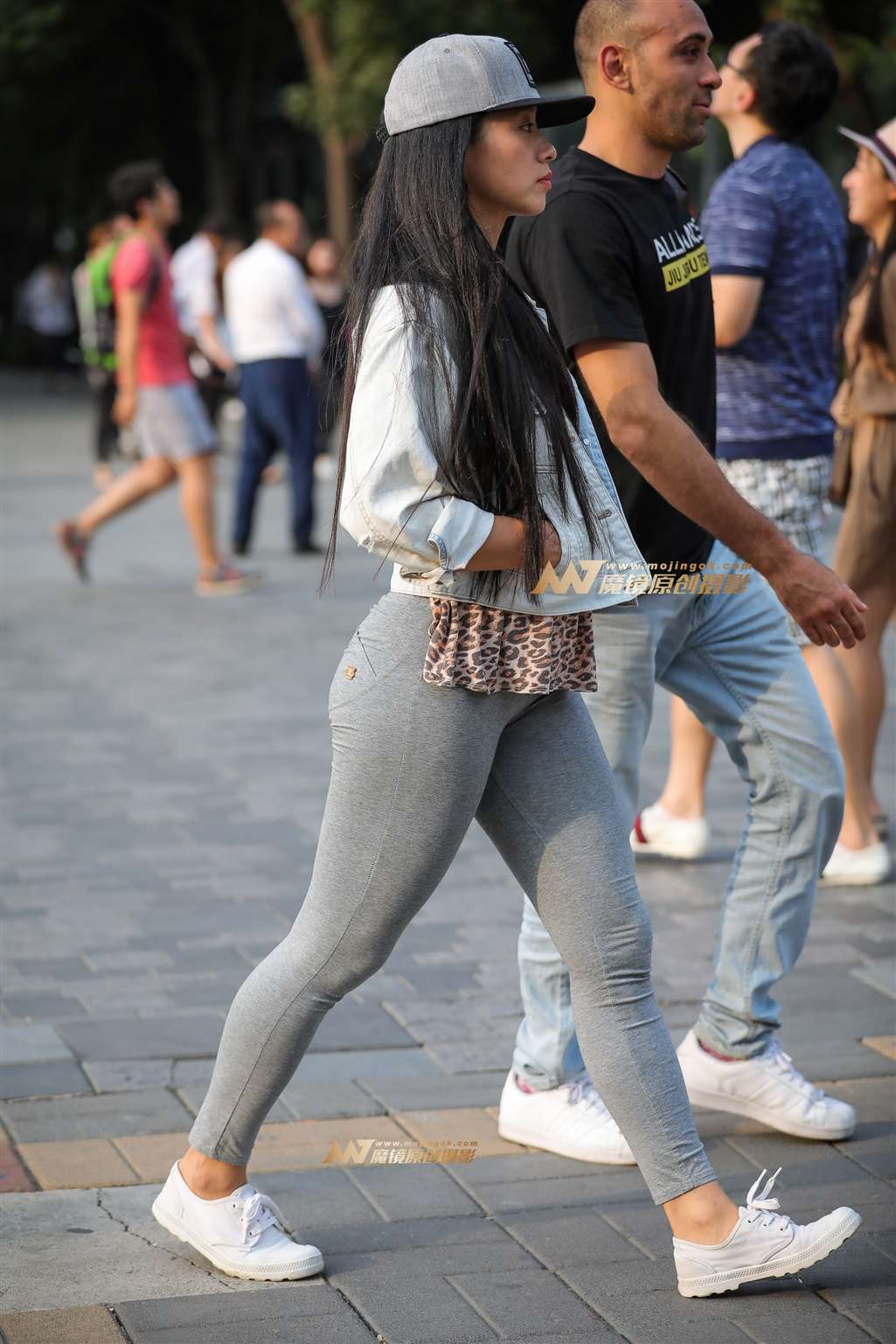 图片[5]-中国女孩也有极品翘臀-街拍流行馆