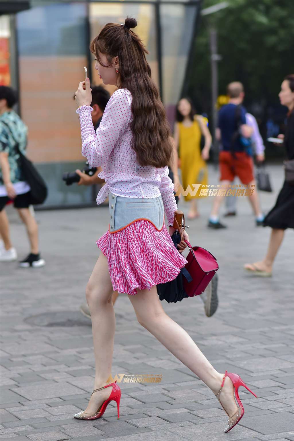 图片[3]-长腿 高跟 女郎-街拍流行馆