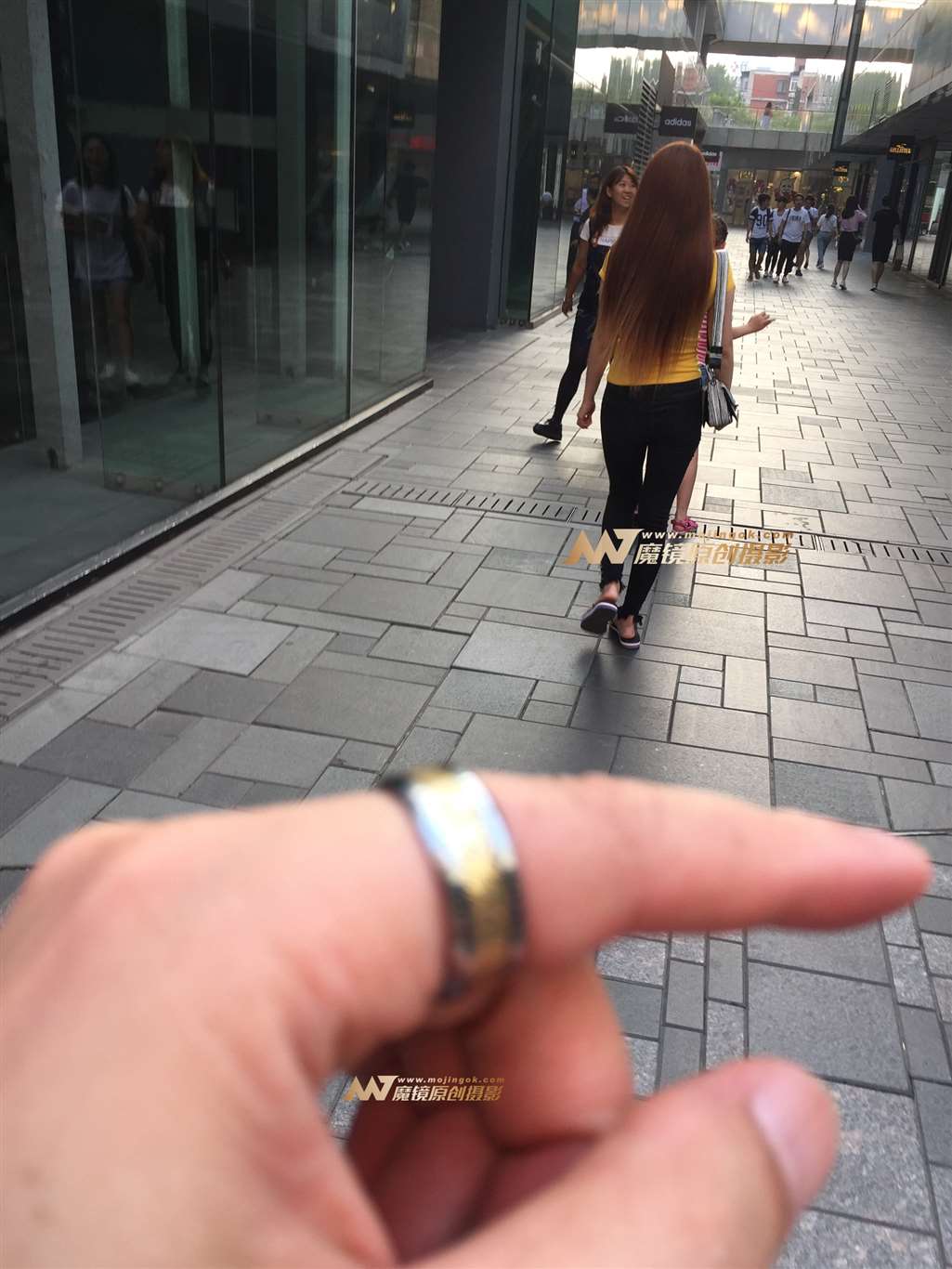 图片[3]-【验证街拍大赛NO.6】神摄手赛19 黑色紧牛-街拍流行馆