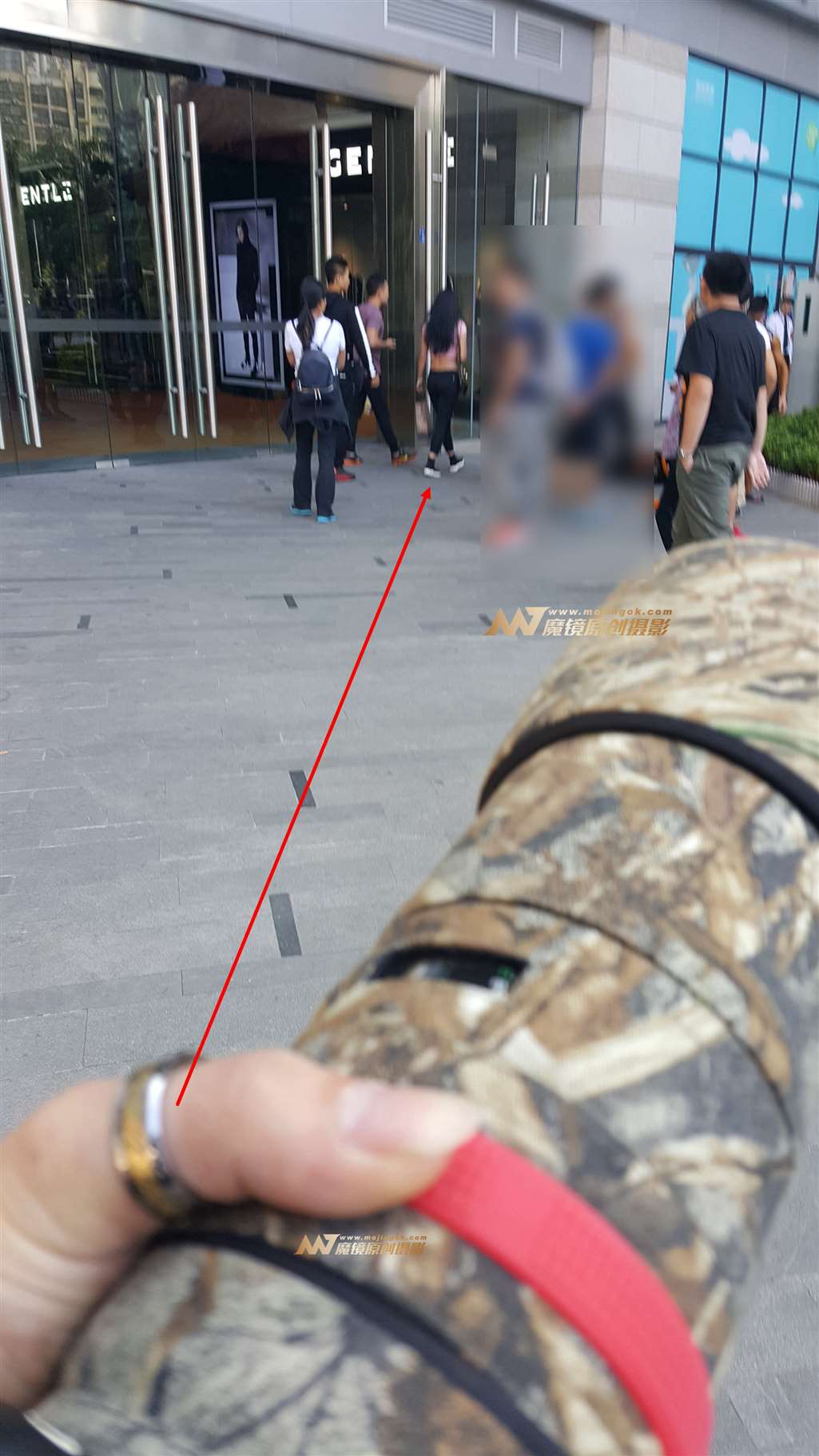 图片[3]-由外到内，狂怼 健身裤 肚脐 美眉-街拍流行馆