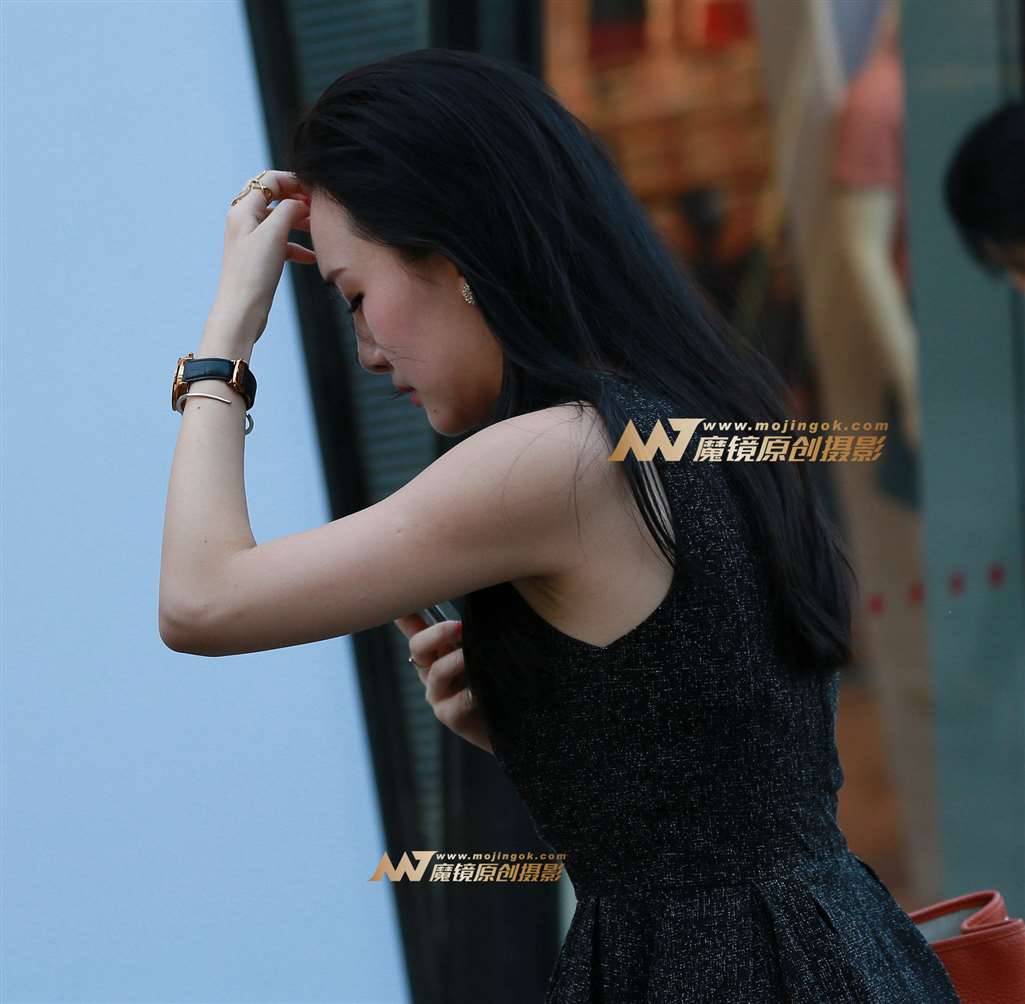 图片[3]-高跟气质美女-街拍流行馆