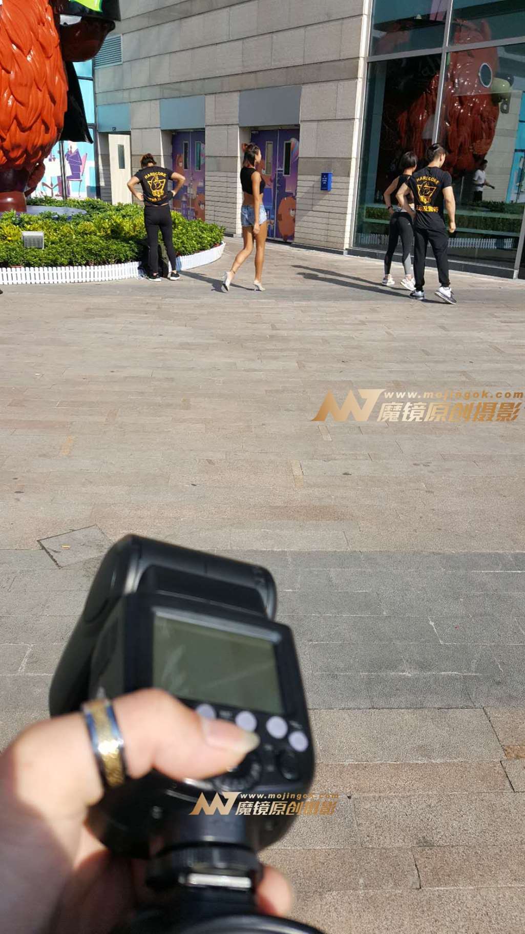图片[3]-健美小姐 敬业排练中-街拍流行馆