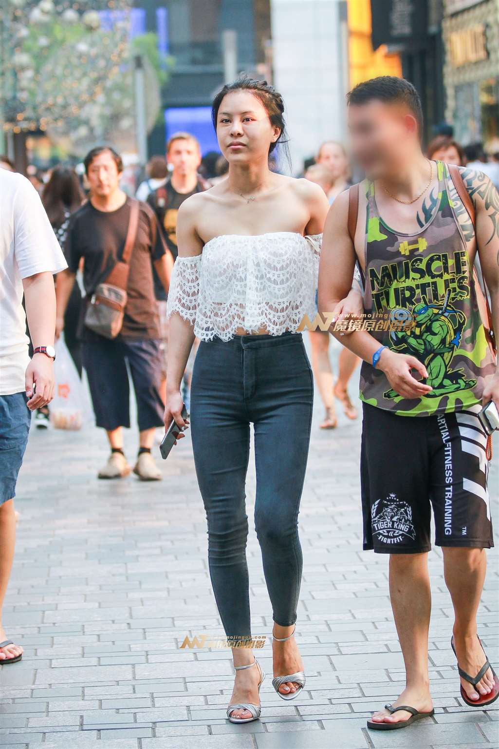 图片[4]-细长美腿 苗条身材-街拍流行馆