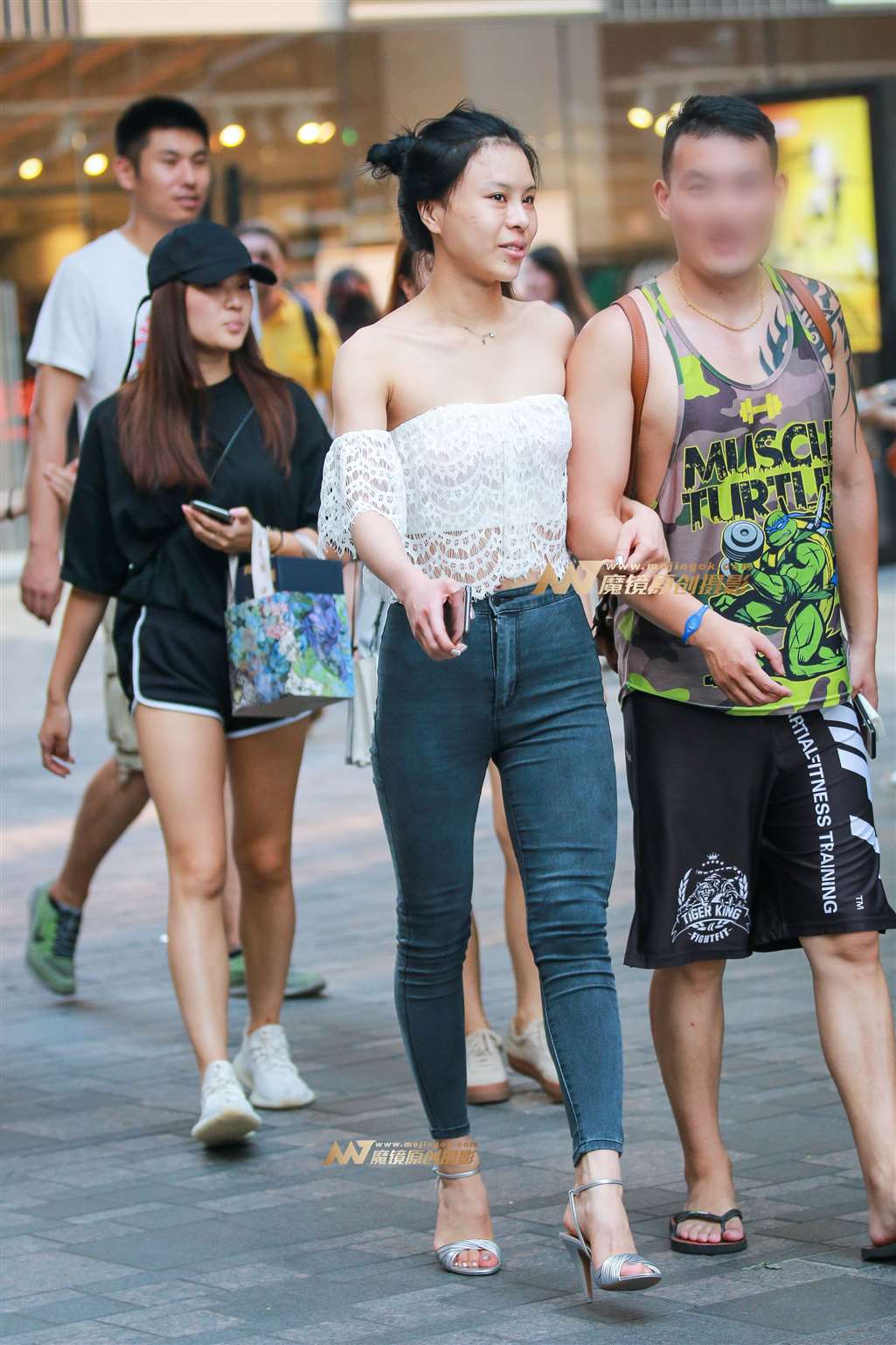 图片[5]-细长美腿 苗条身材-街拍流行馆