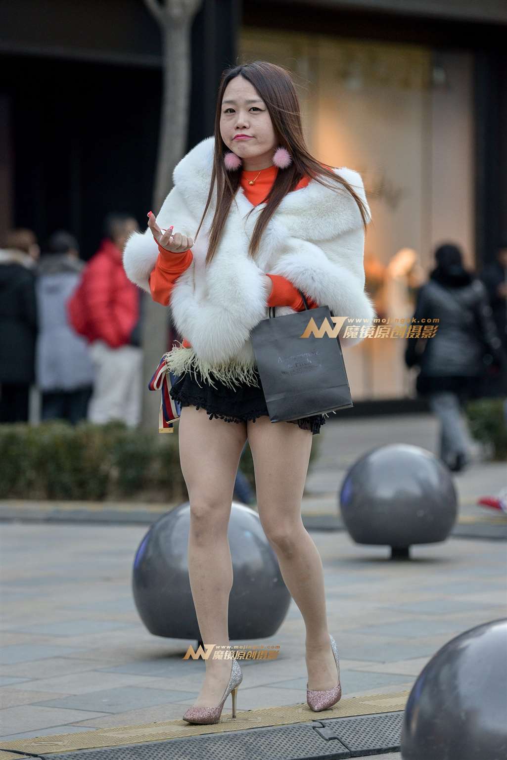 图片[3]-冬至三里屯里的时髦少妇-街拍流行馆