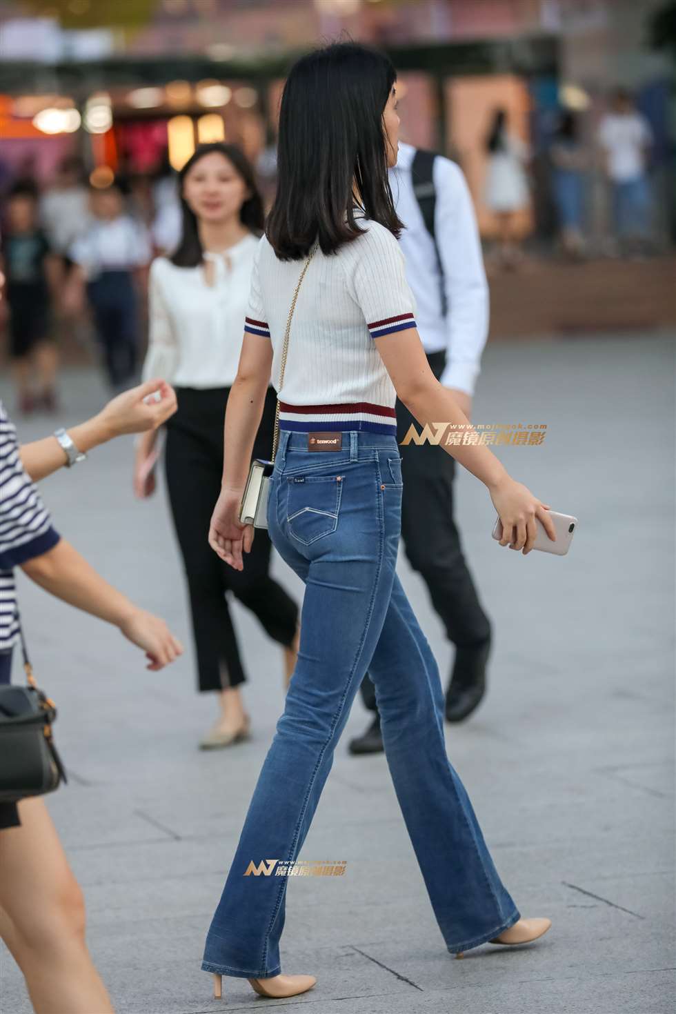 图片[5]-长腿牛仔小姐姐-街拍流行馆