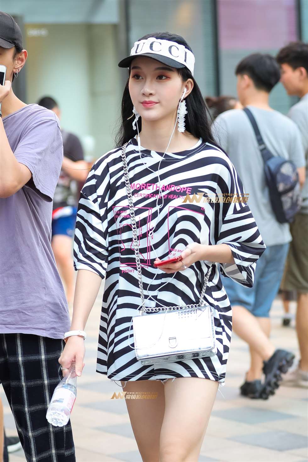 图片[1]-无死角清新美女,美的让人难以抗拒-街拍流行馆