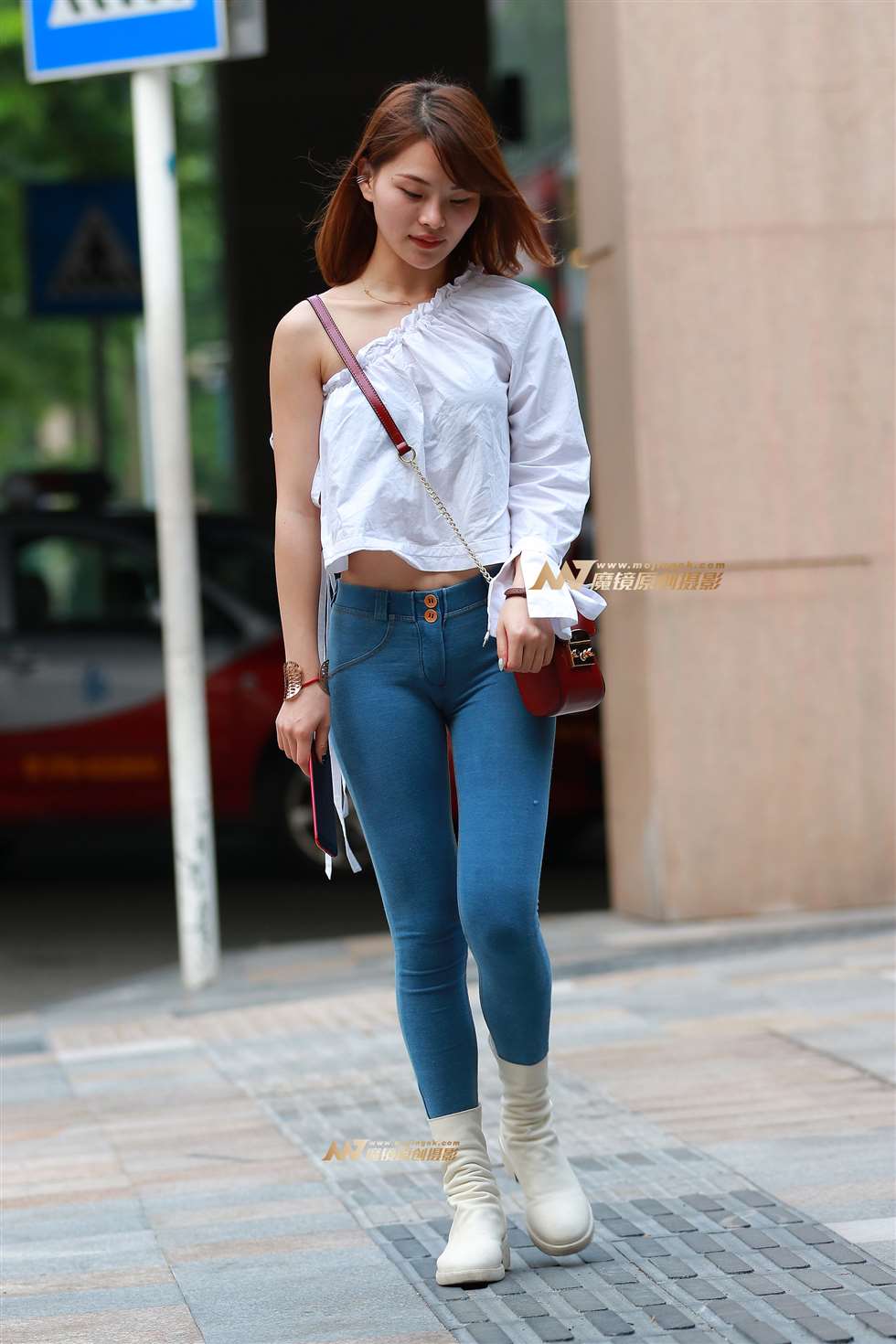 图片[1]-水蜜桃 翘臀 紧牛 性感最佳女友-街拍流行馆
