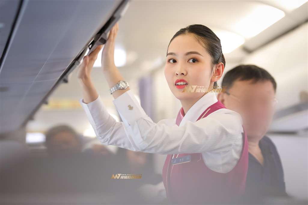 机场的邂逅-流行馆