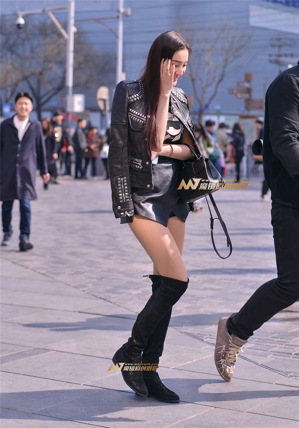 图片[3]-热裤美臀漂亮美女-流行馆
