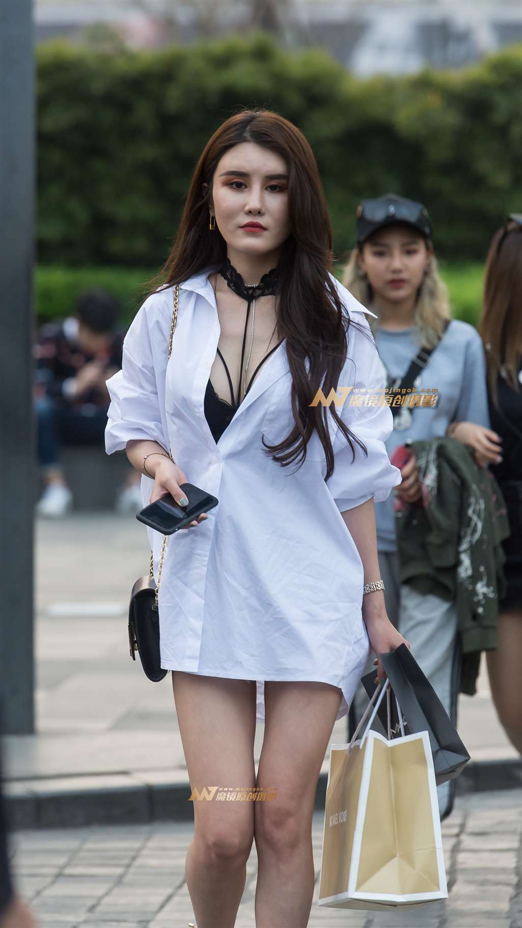 图片[4]-白衬衫低胸长腿高跟鞋美女-流行馆