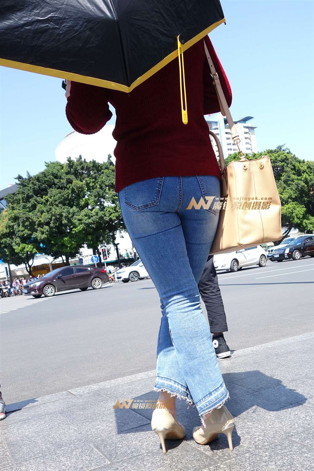 丰臀蓝牛-流行馆