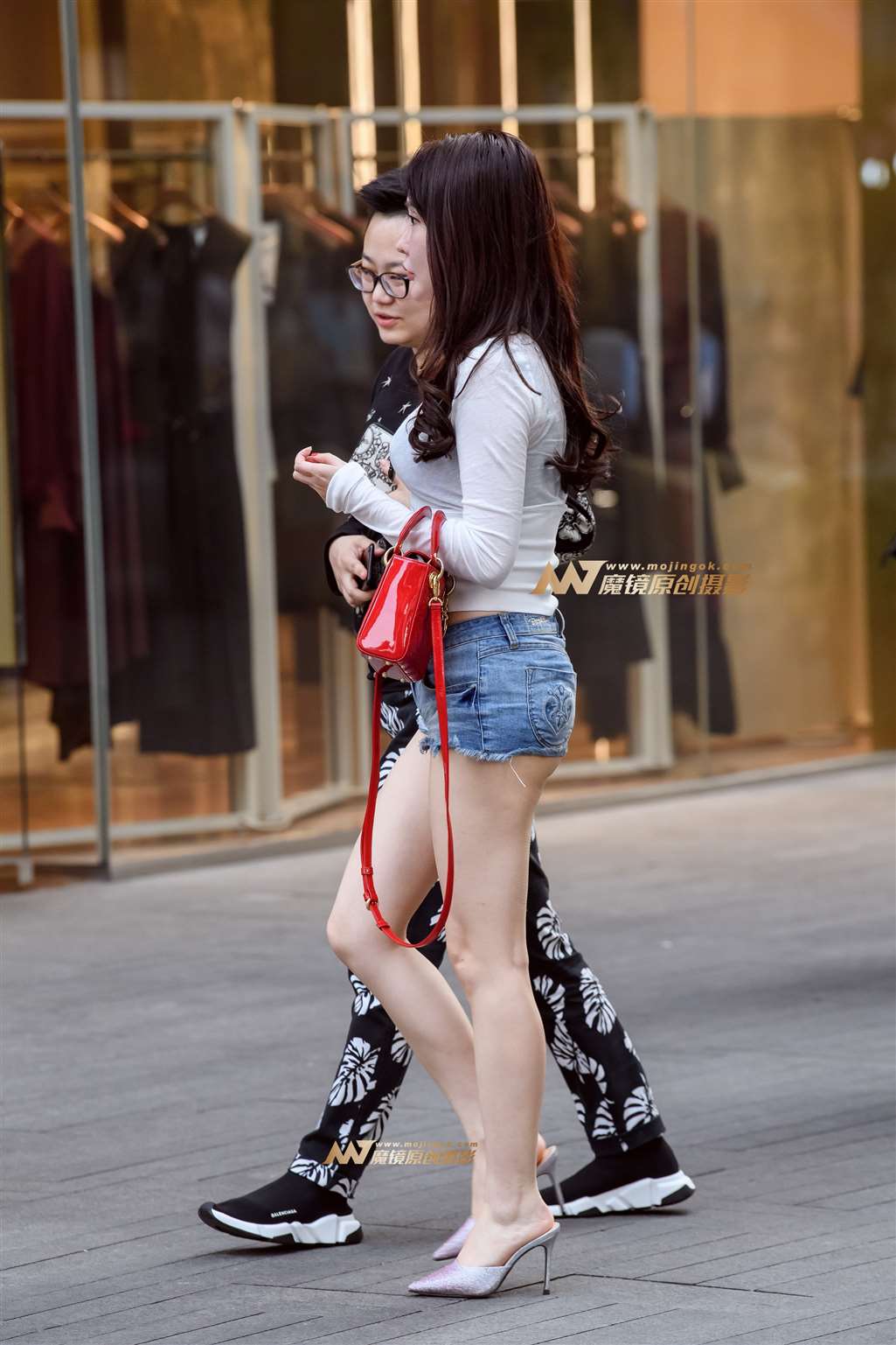 图片[5]-高跟凉拖美腿热裤-流行馆