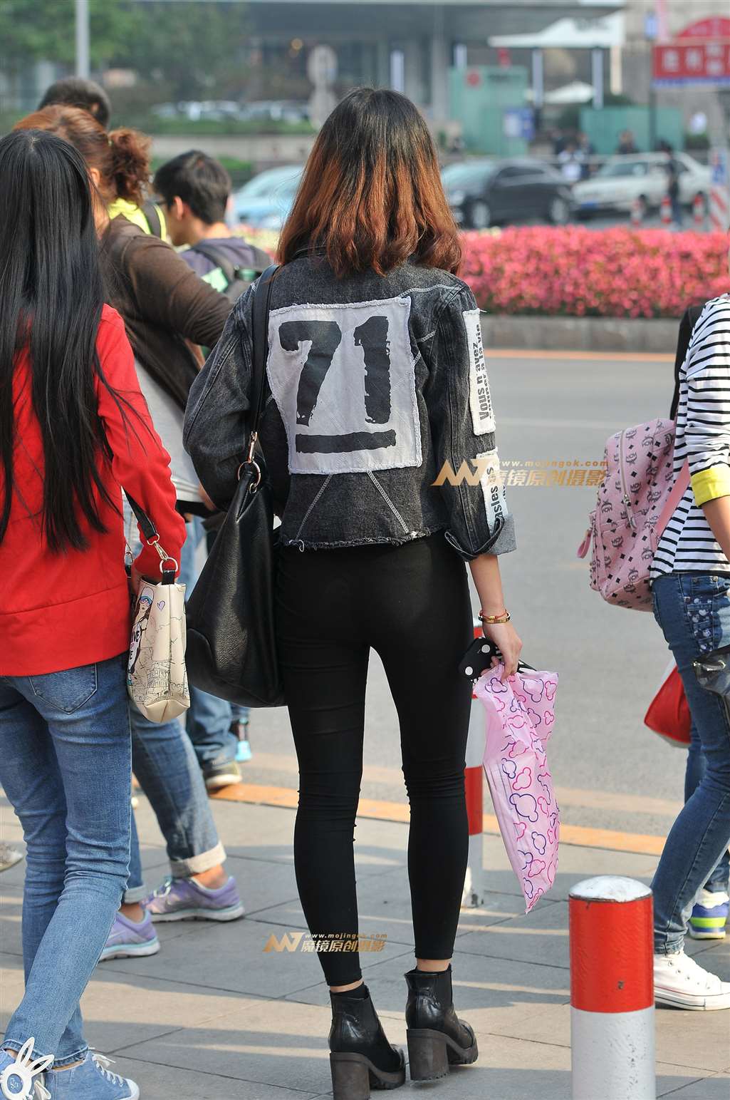 黑色紧身裤-流行馆