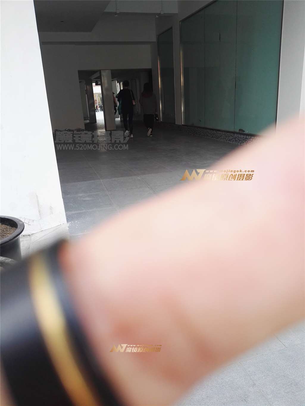 图片[3]-左手倒影赛帖：健美裤紧绷臀性感美女-流行馆