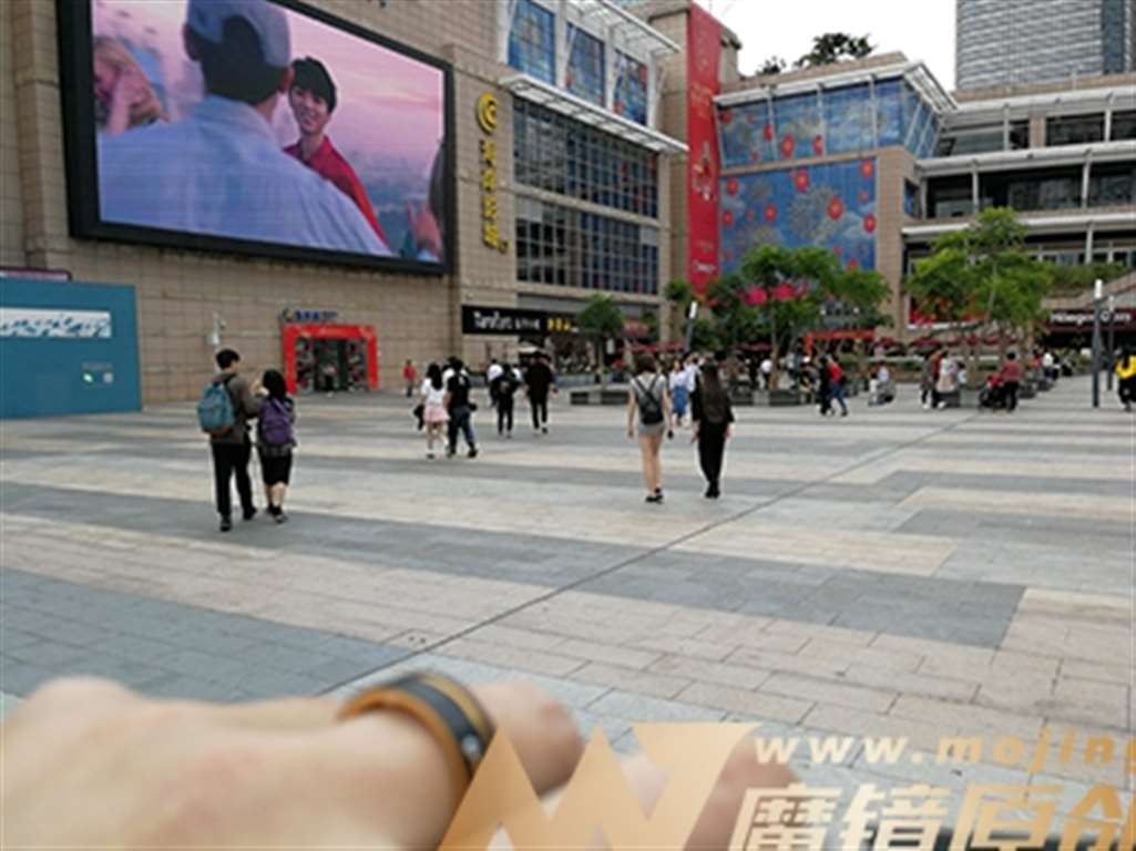 图片[3]-【风舞赛贴】短裙美腿，漂亮洋妞-流行馆