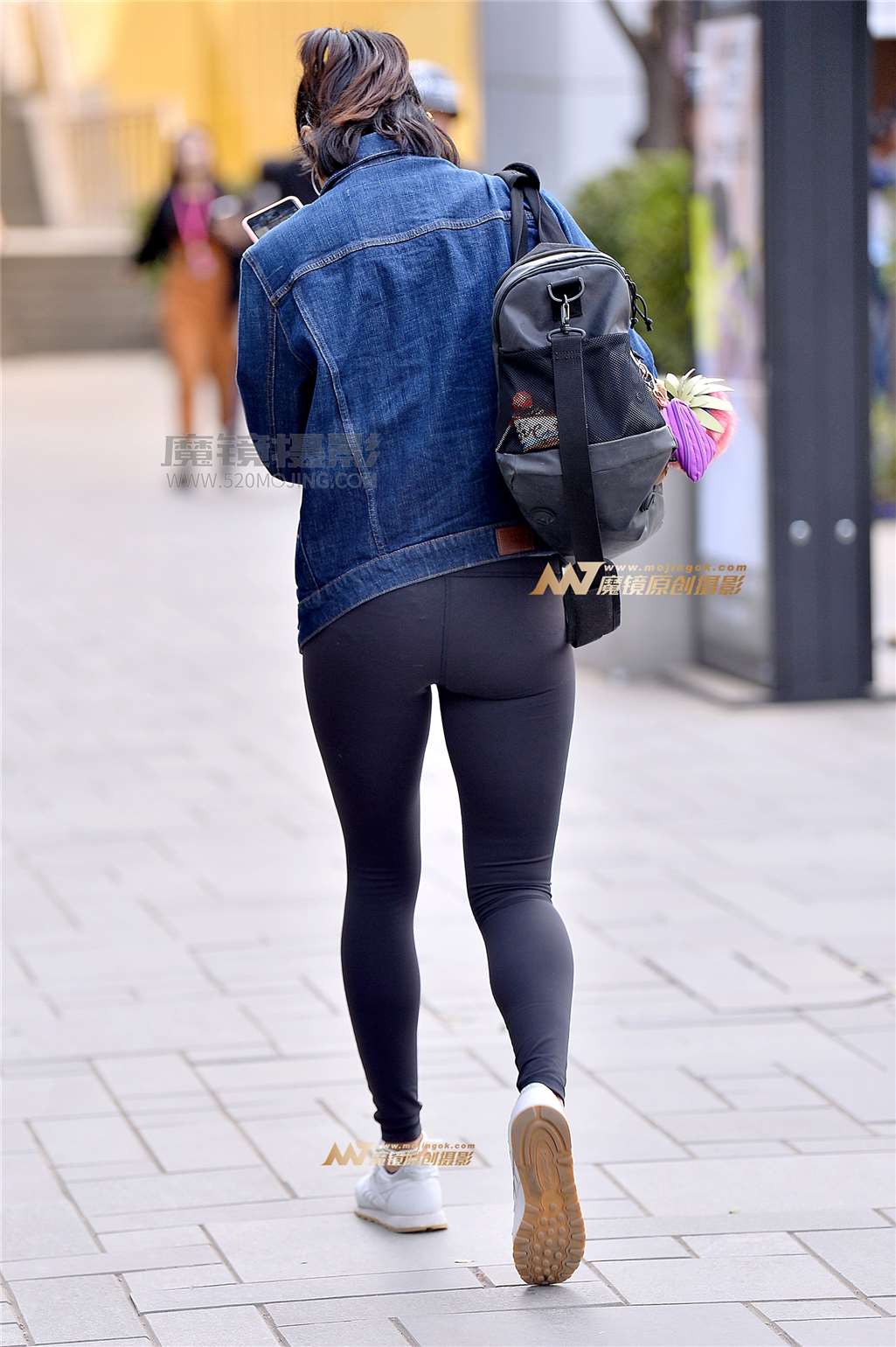 图片[2]-左手倒影赛帖：美女在去健身房的路上-流行馆