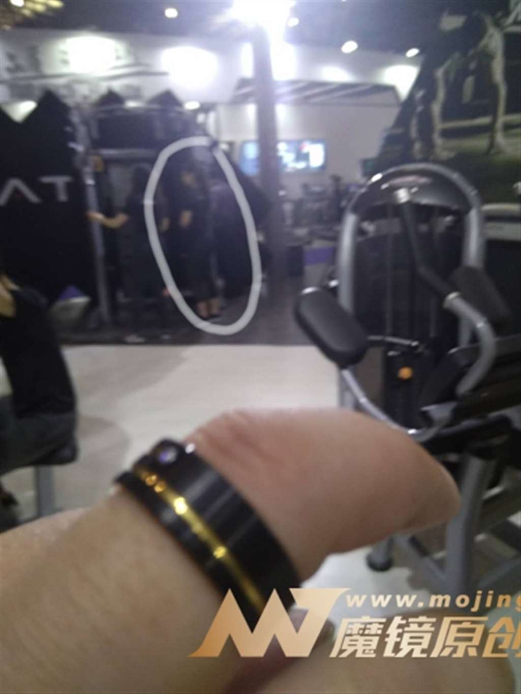 图片[3]-【咔喳赛贴】穿紧身裤的教练-流行馆