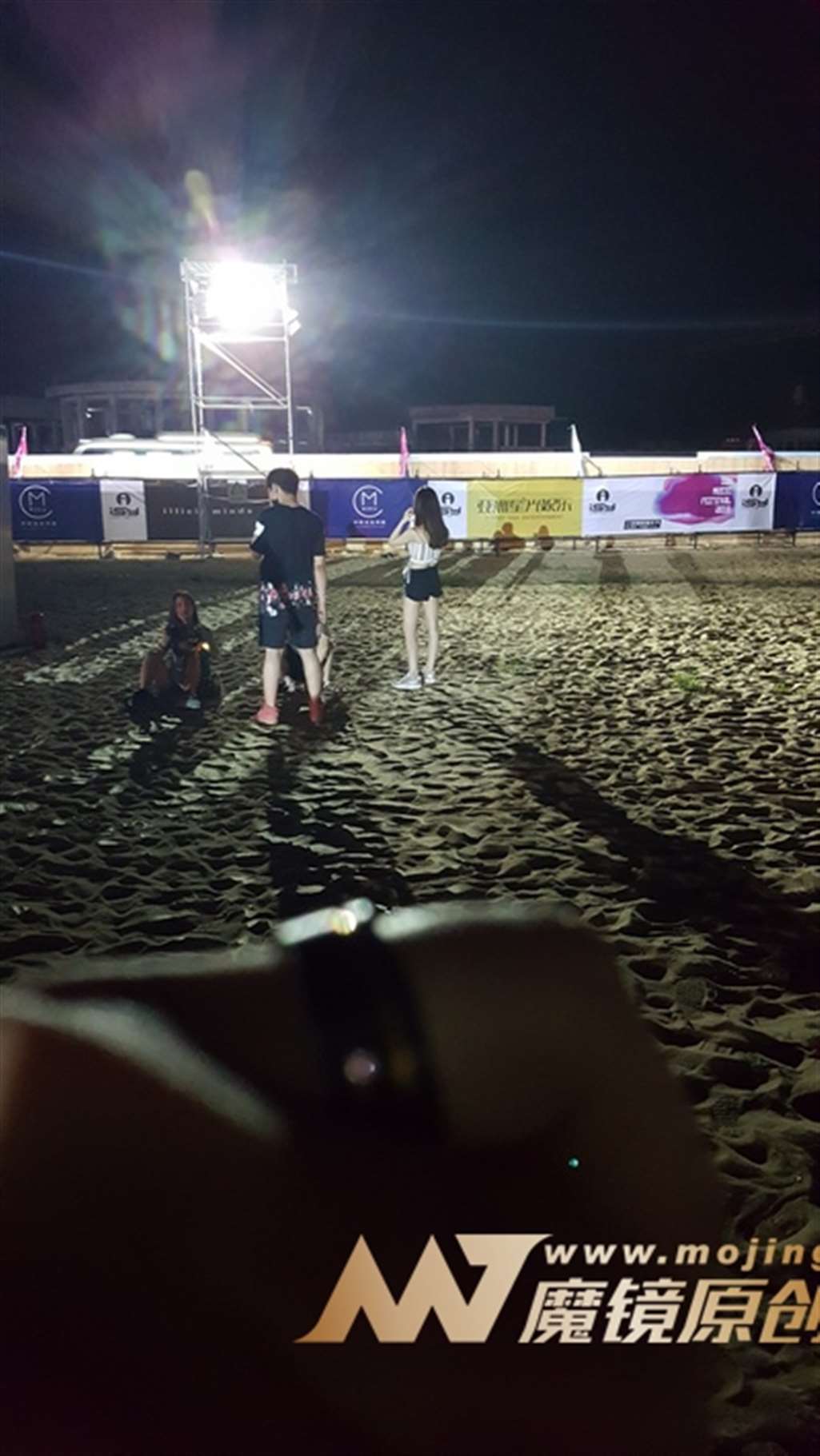 图片[3]-【视觉冲击赛帖】夜闪 黑色 超短 热裤 性感美女-流行馆