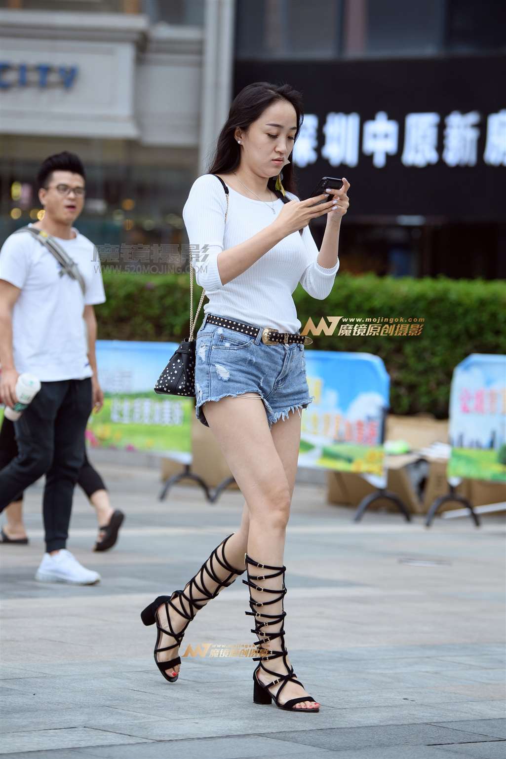 图片[5]-【久久赛帖】身材高挑的美女穿上罗马鞋让美腿愈加性感-流行馆